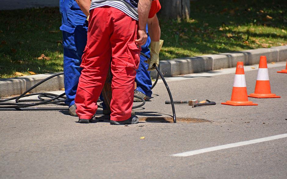 tarif plombier débouchage canalisation Courbevoie