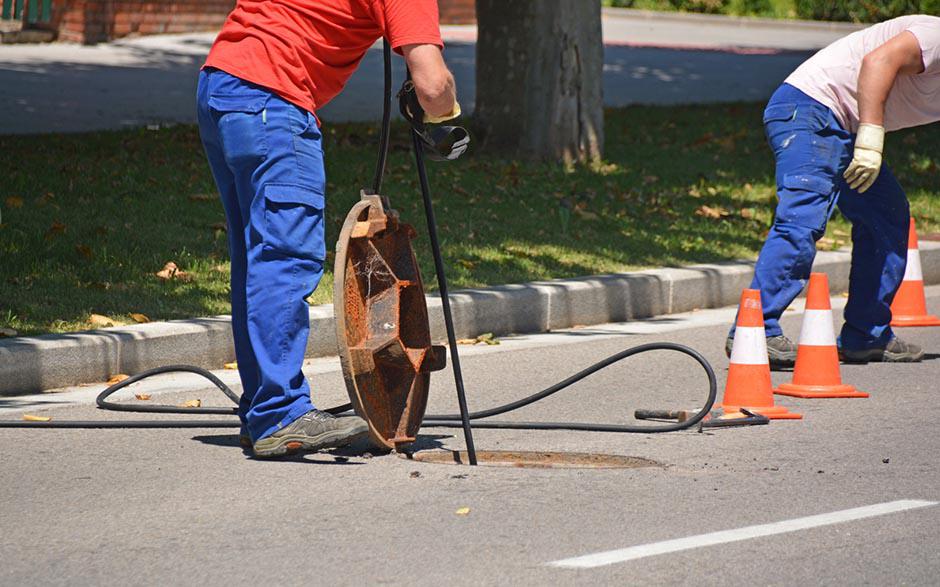 tarif plombier débouchage canalisation Courbevoie